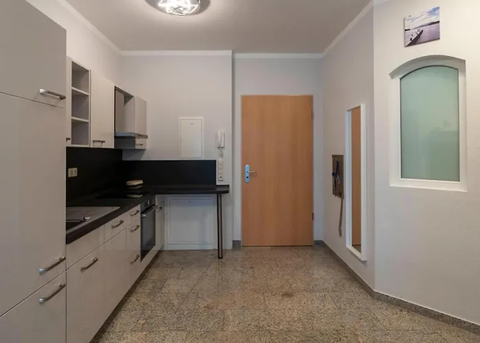 Exklusive Stadtwohnung Im Eg Appartement *